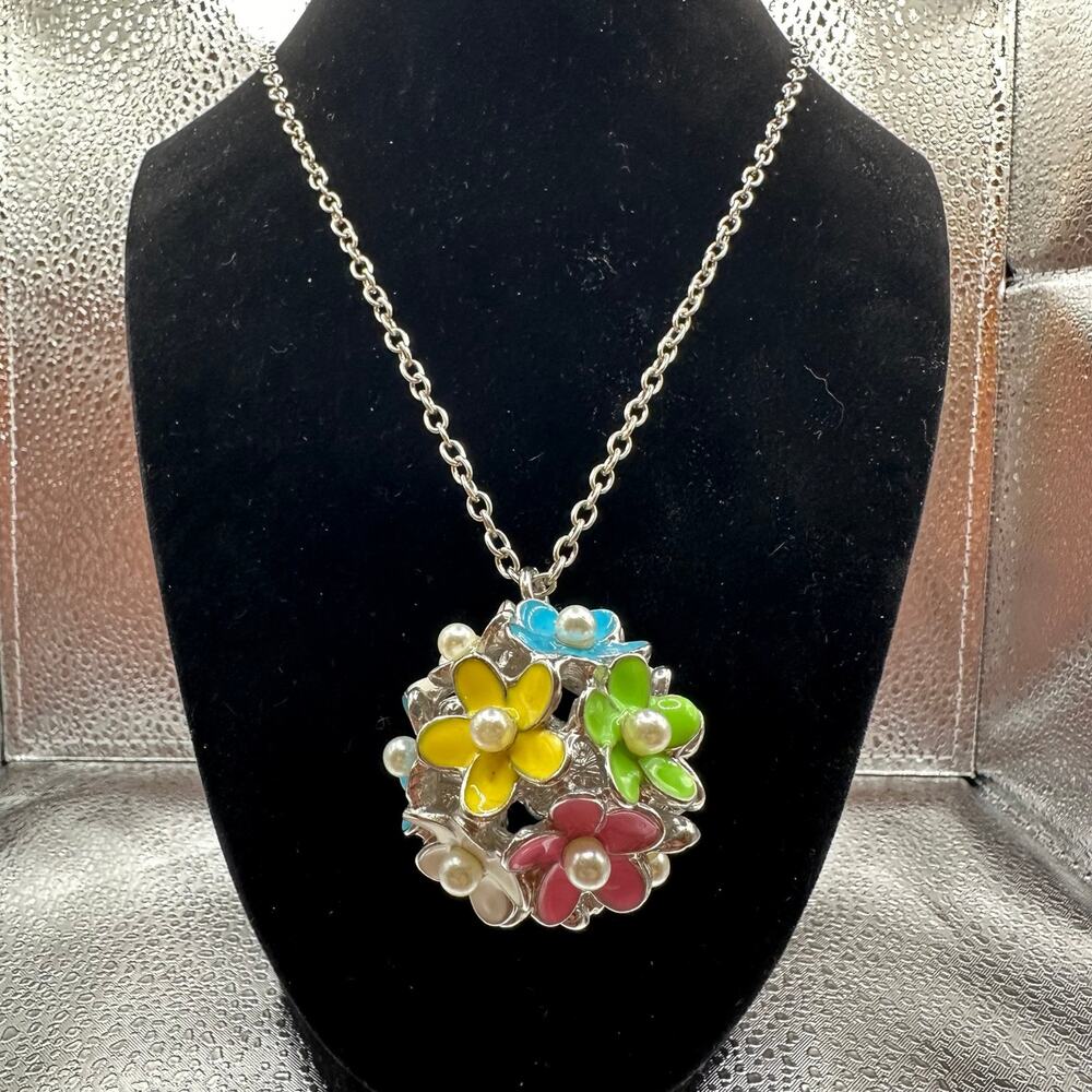 Pier 1 Silver tone enamel floral flower ball necklace 32”